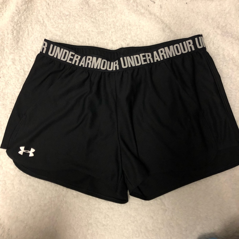 UA Black Play Up Shorts